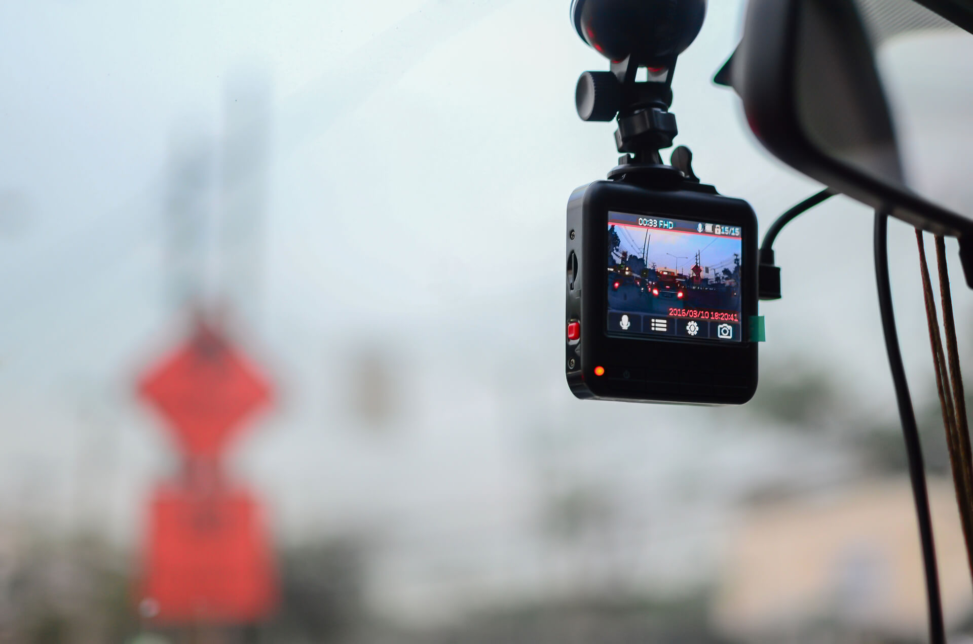 Using Dash Cams to Lower Insurance Costs — Do They Actually Help?